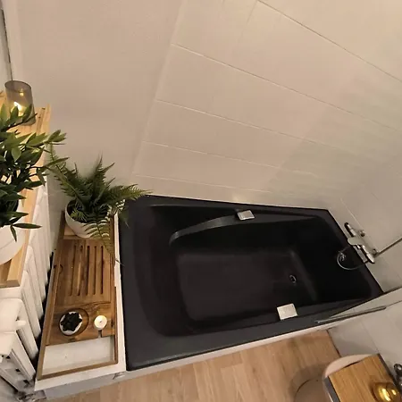 Homestay Le Refuge Cosy - Chaleureux Lumineux En Centre-ville Siam Gare Port Et Commerces